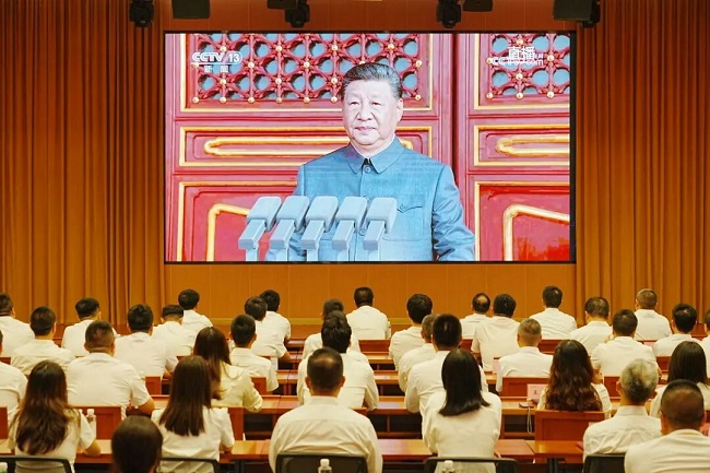 銘記歷史 砥礪前行——公司組織觀看紀(jì)念中國(guó)人民抗日戰(zhàn)爭(zhēng)暨世界反法西斯戰(zhàn)爭(zhēng)勝利80周年大會(huì)現(xiàn)場(chǎng)直播